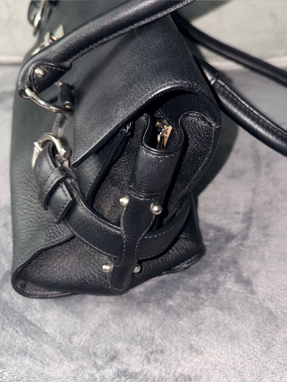 Salvatore Ferragamo Black Leather Shoulder Bag with Silver Hardware - Picture 7 of 7